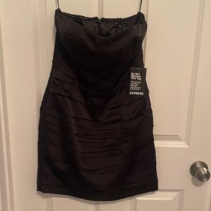 Express Sz 6- Black Cocktail dress